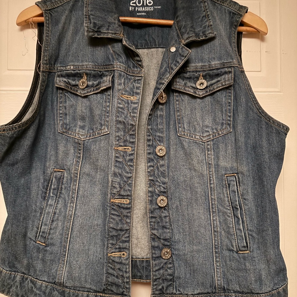 Parasuco Dark Blue Denim Vest.